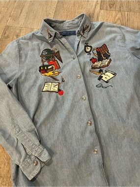Vintage Karen Scott Blue Denim Button-Up Shirt with Embroidery Teacher Academia